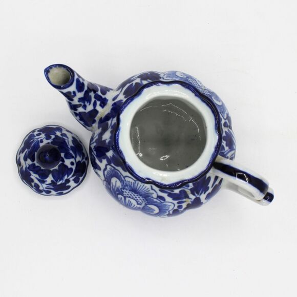 Vintage Blue White Porcelain Teapot Floral Design Small Hand Painted Asian Style - Picture 4 of 6